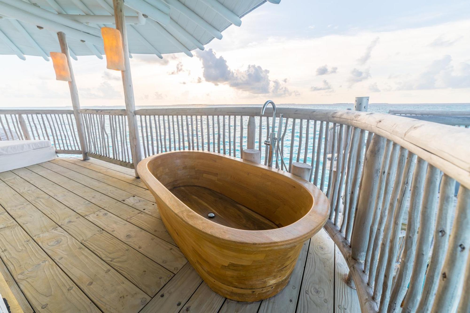 Soneva Jani Otel Manadhoo Oda fotoğraf